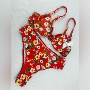 Beachsissi bikini set, red floral, size‎ large